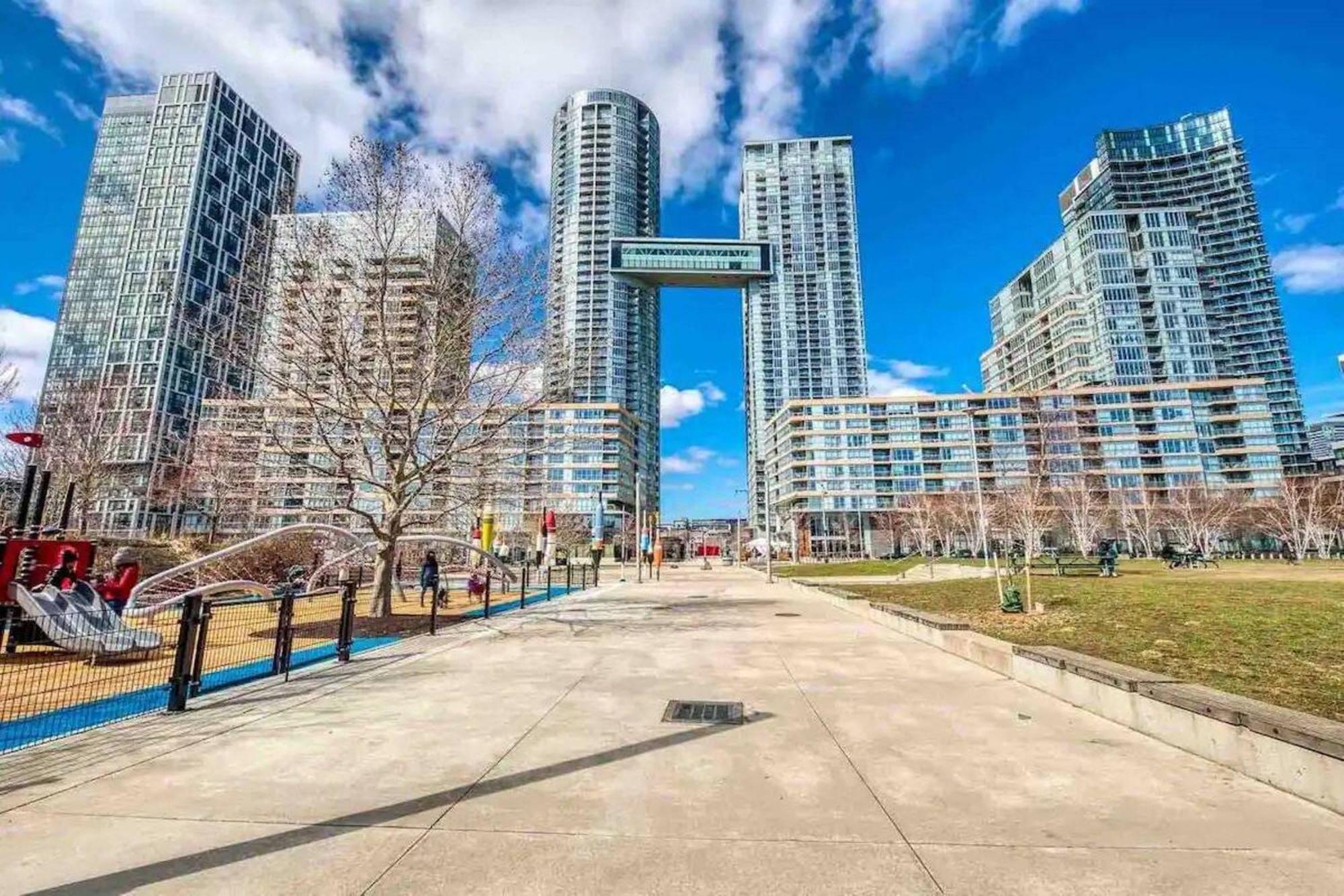 Globalstay New Fabulous Toronto Condo Exterior photo