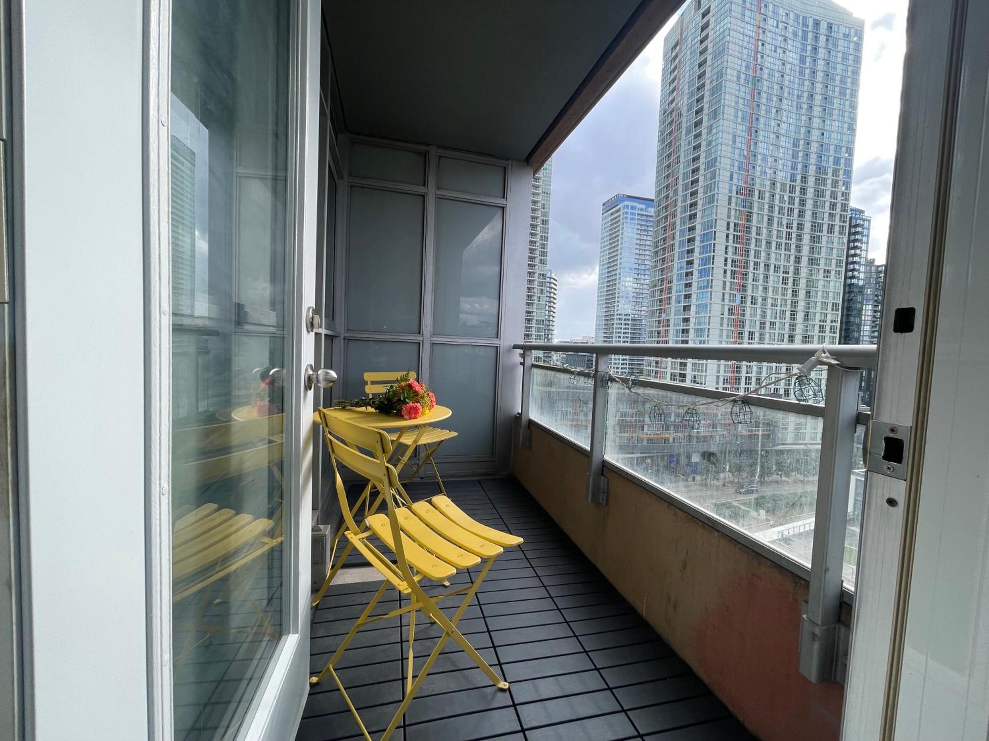 Globalstay New Fabulous Toronto Condo Exterior photo